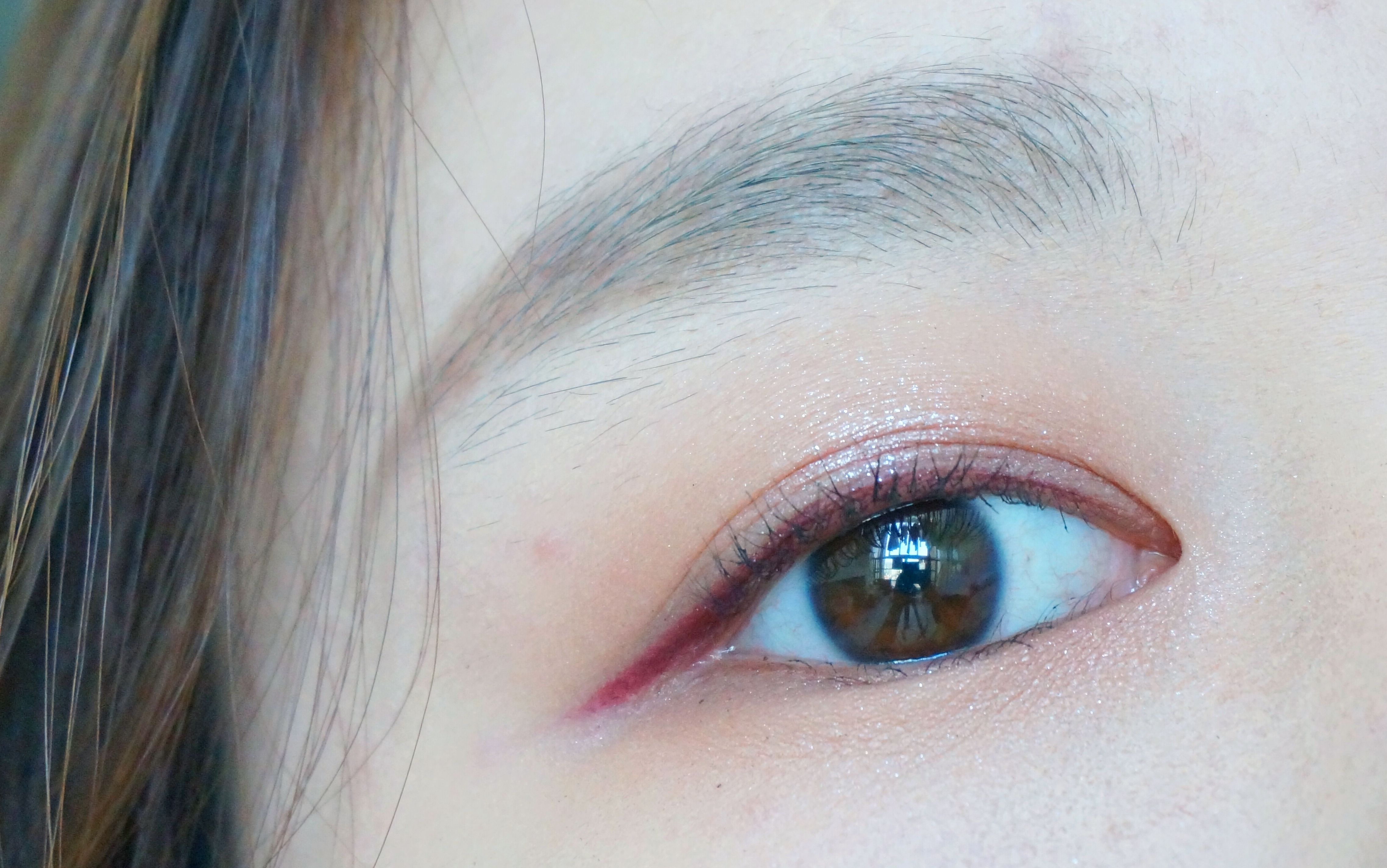 柳梧铁路金田跨平武高速特大桥首片T梁顺利架设