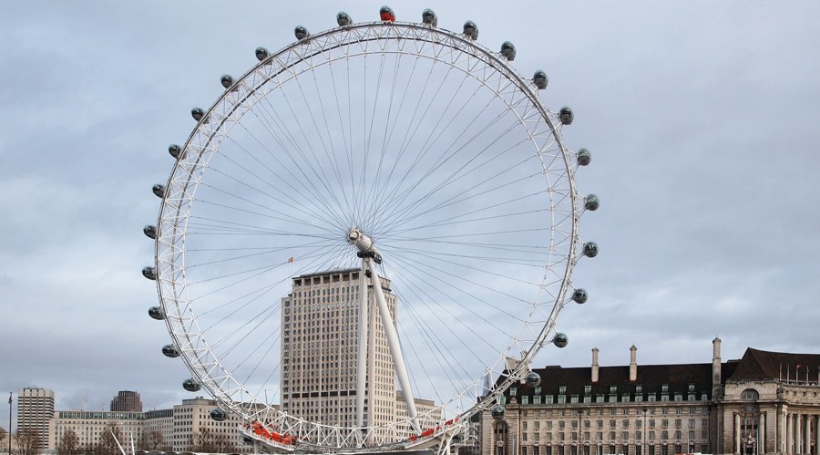 “秋冻”“贴秋膘”有讲究！专家回应秋季养生热门话题