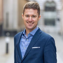 沙特主权财富基金PIF Q2持仓:增持医药股看涨期权,清仓Meta(META.US)